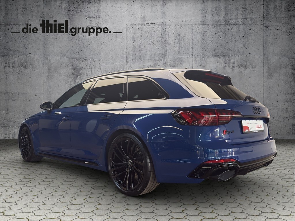 Image about Audi RS 4 Avant TFSI quattro tiptronic
