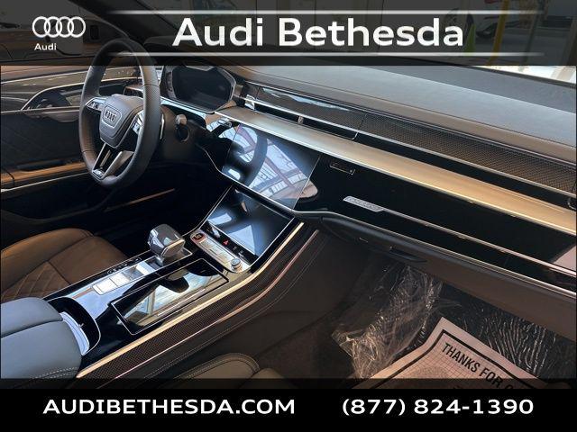 2025 Audi S8 Base - Photo 7
