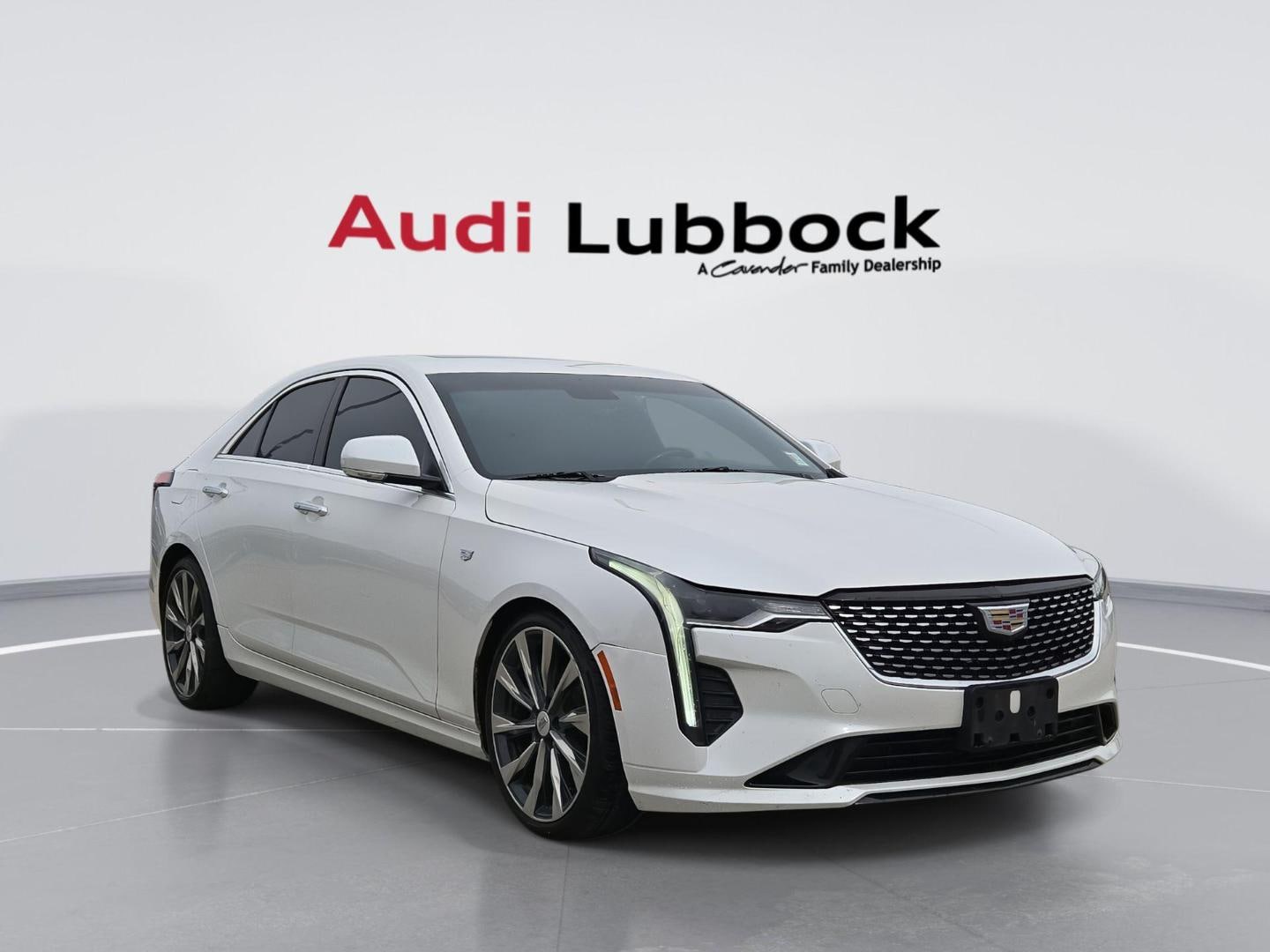 2020 Cadillac CT4 Luxury's photo