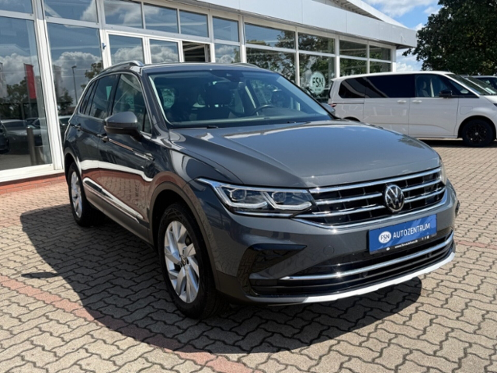 Volkswagen Tiguan Elegance