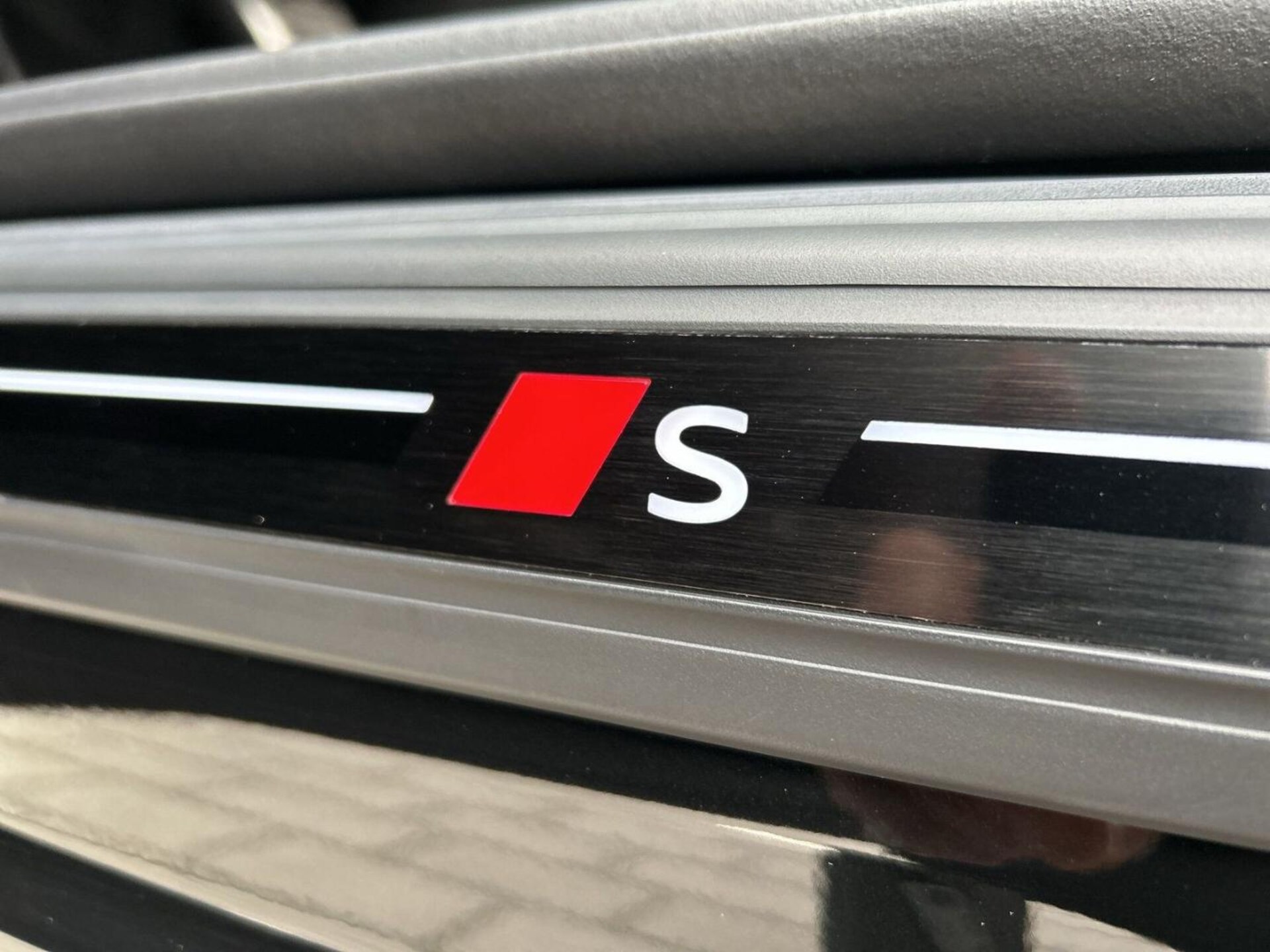 Audi Q5 Sportback edition one