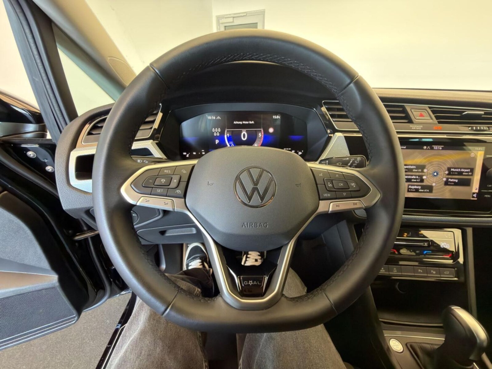Volkswagen Touran – Bild 10