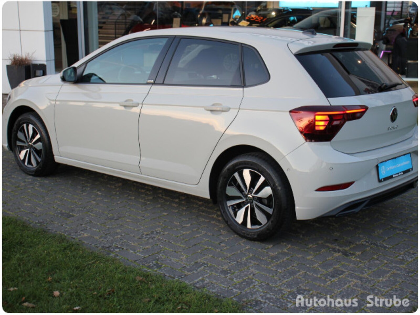Volkswagen Polo – Bild 9