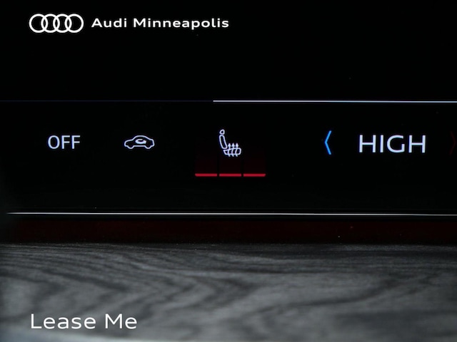 2025 Audi New Q5 Premium - Photo 31