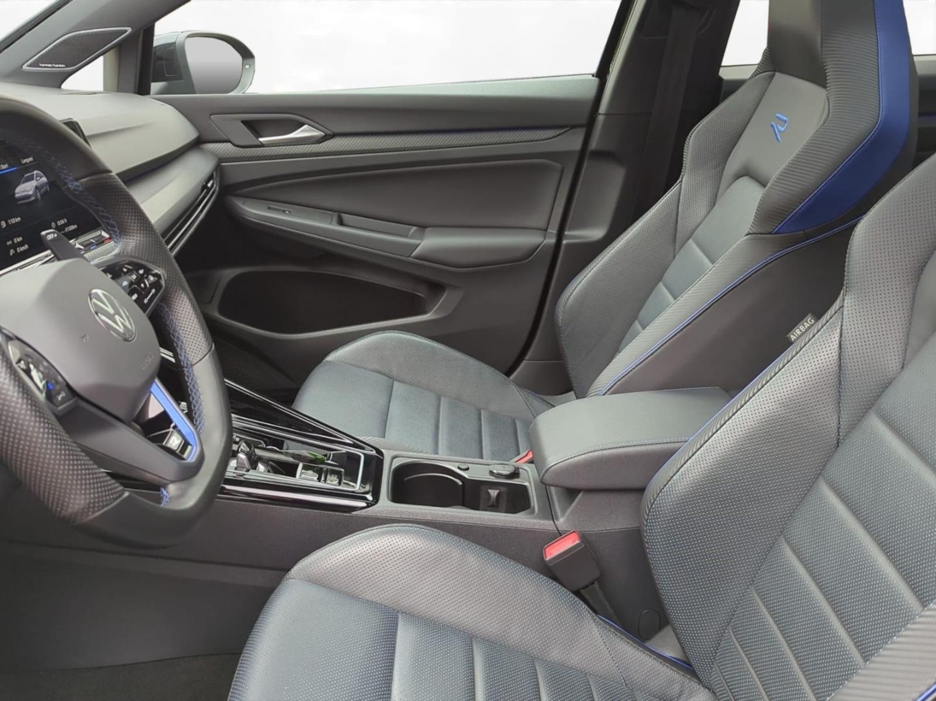 Volkswagen Golf Variant R