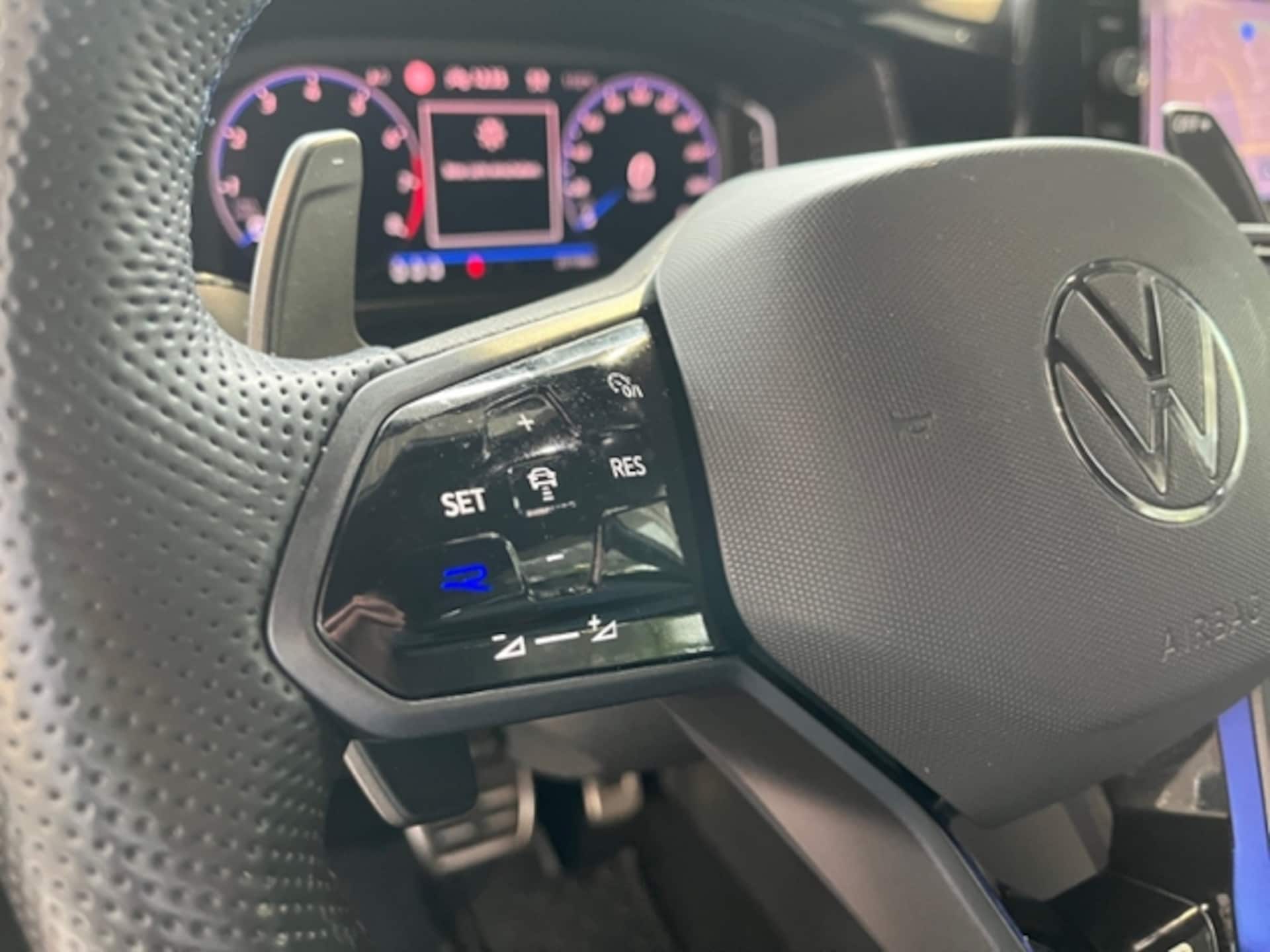 Volkswagen T-Roc R