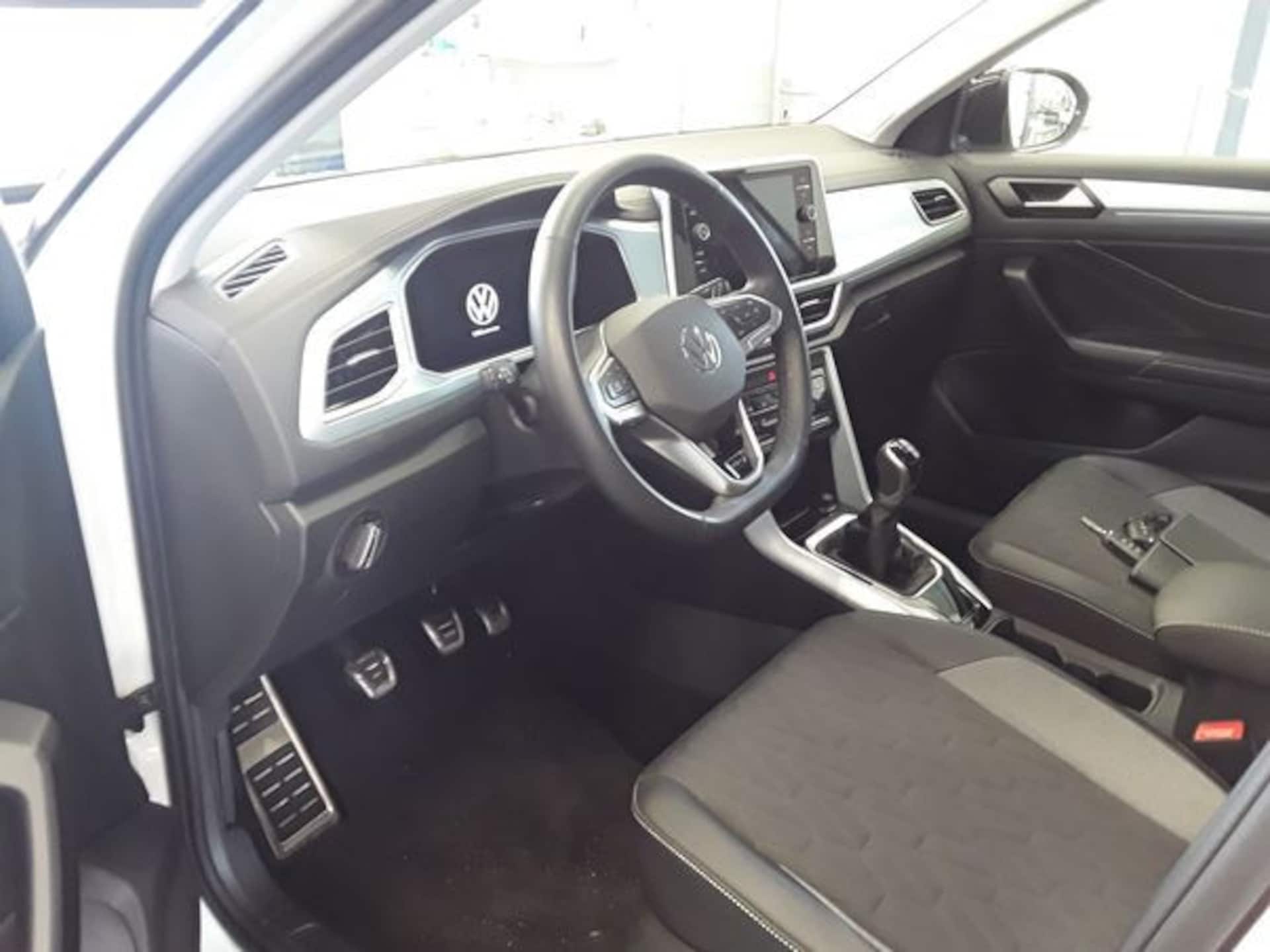 Volkswagen T-Roc Life