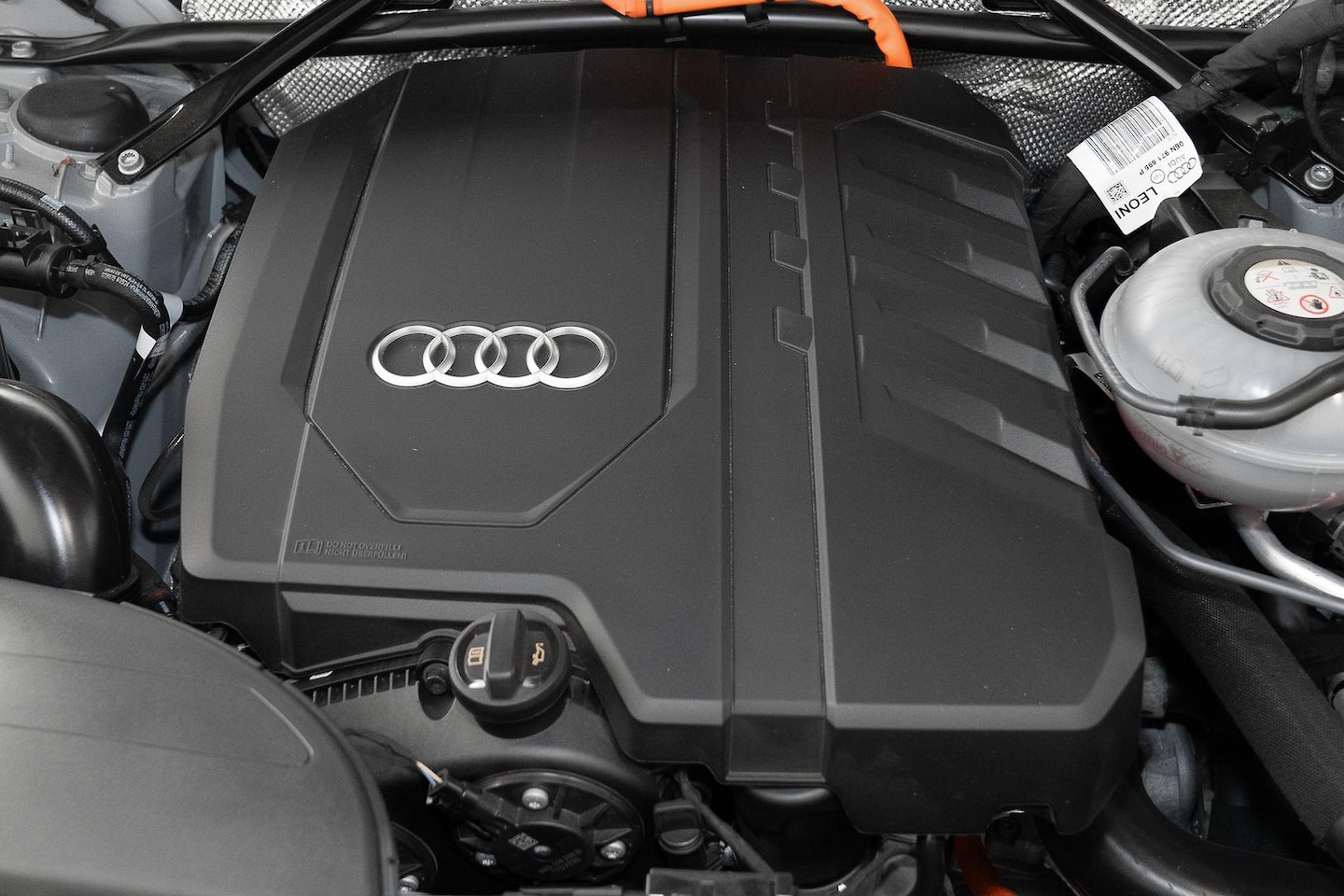 Image about Audi Q5 TFSI e S line 55 TFSI e quattro S tronic