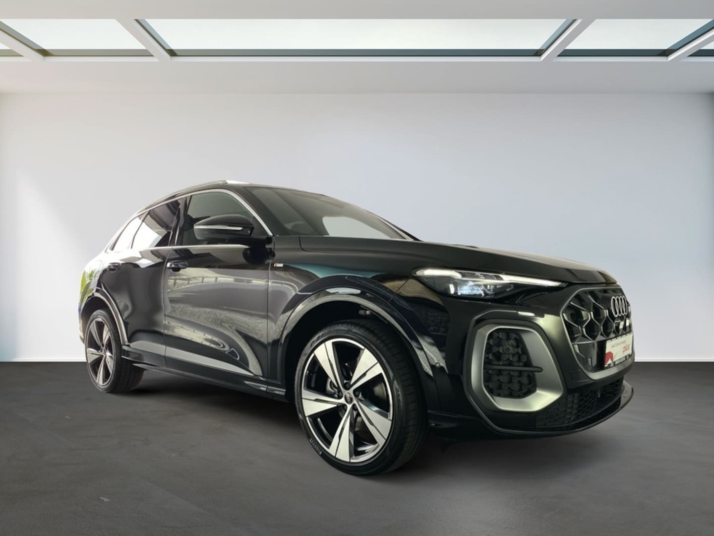 Bild über Audi Q5 SUV TFSI quattro 150 kW S tronic - für weitere Informationen kontaktieren Sie den Audi Partner