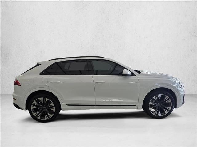 2025 Audi Q8