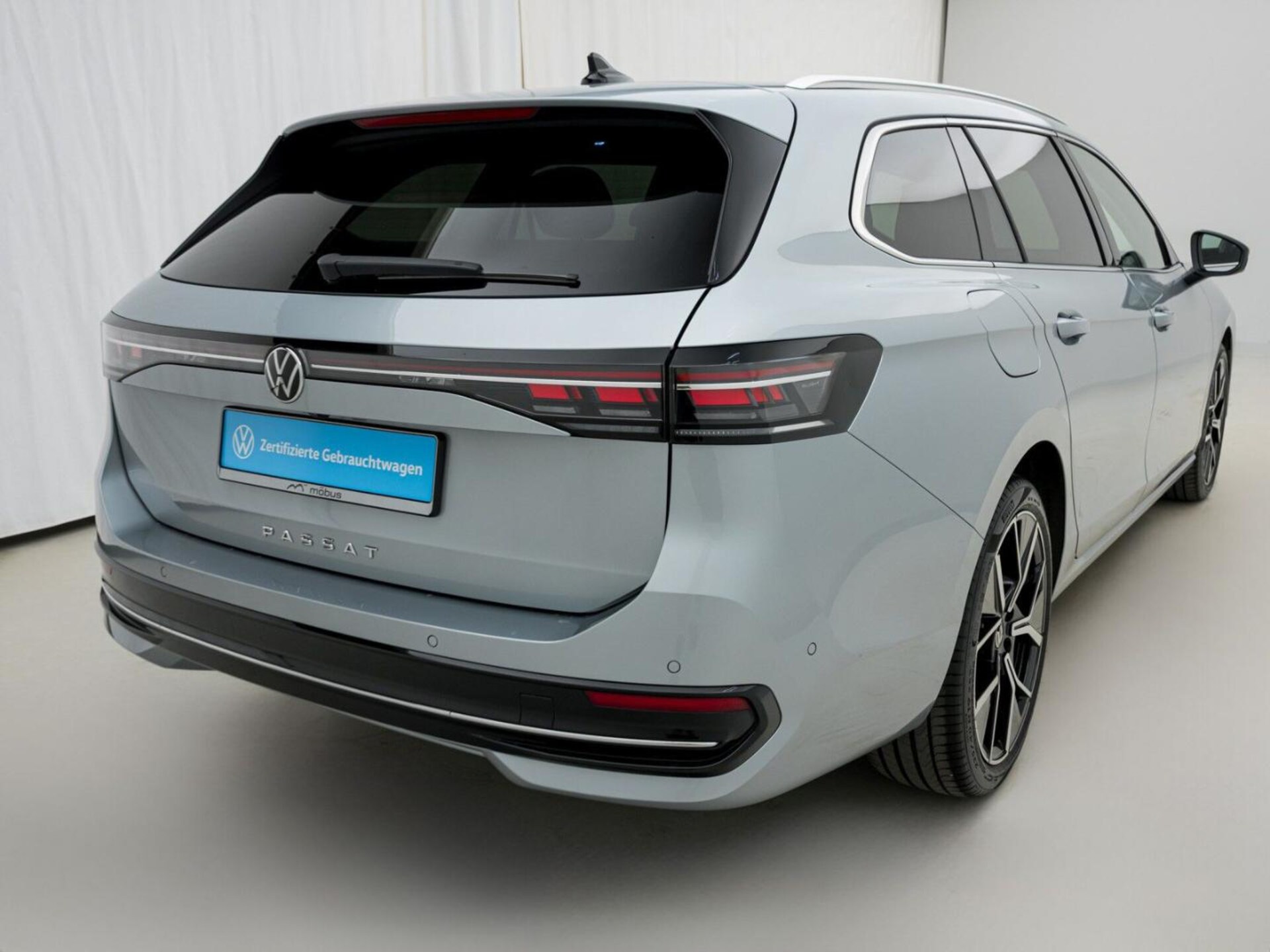 Volkswagen Passat Elegance