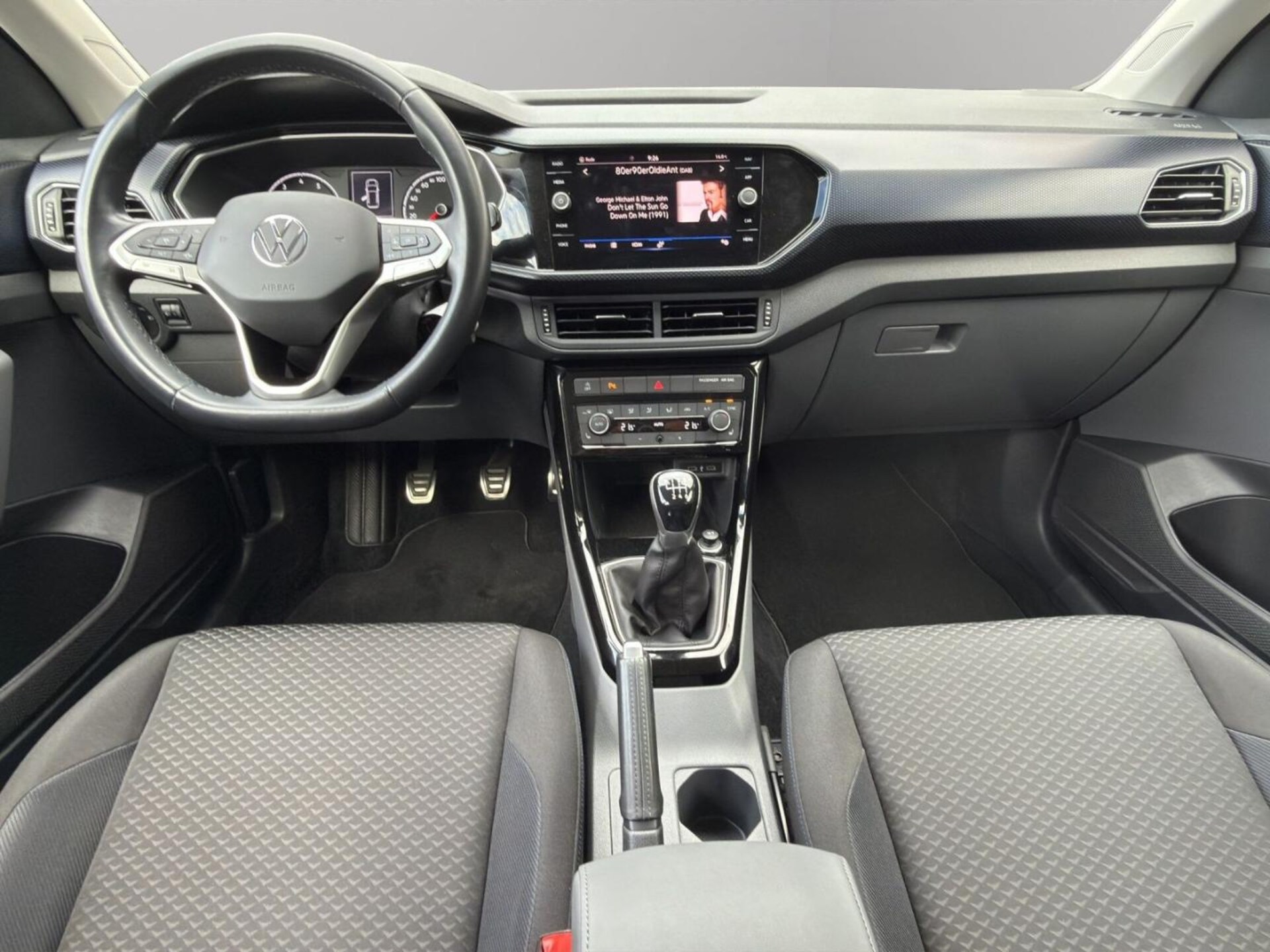 Volkswagen T-Cross United