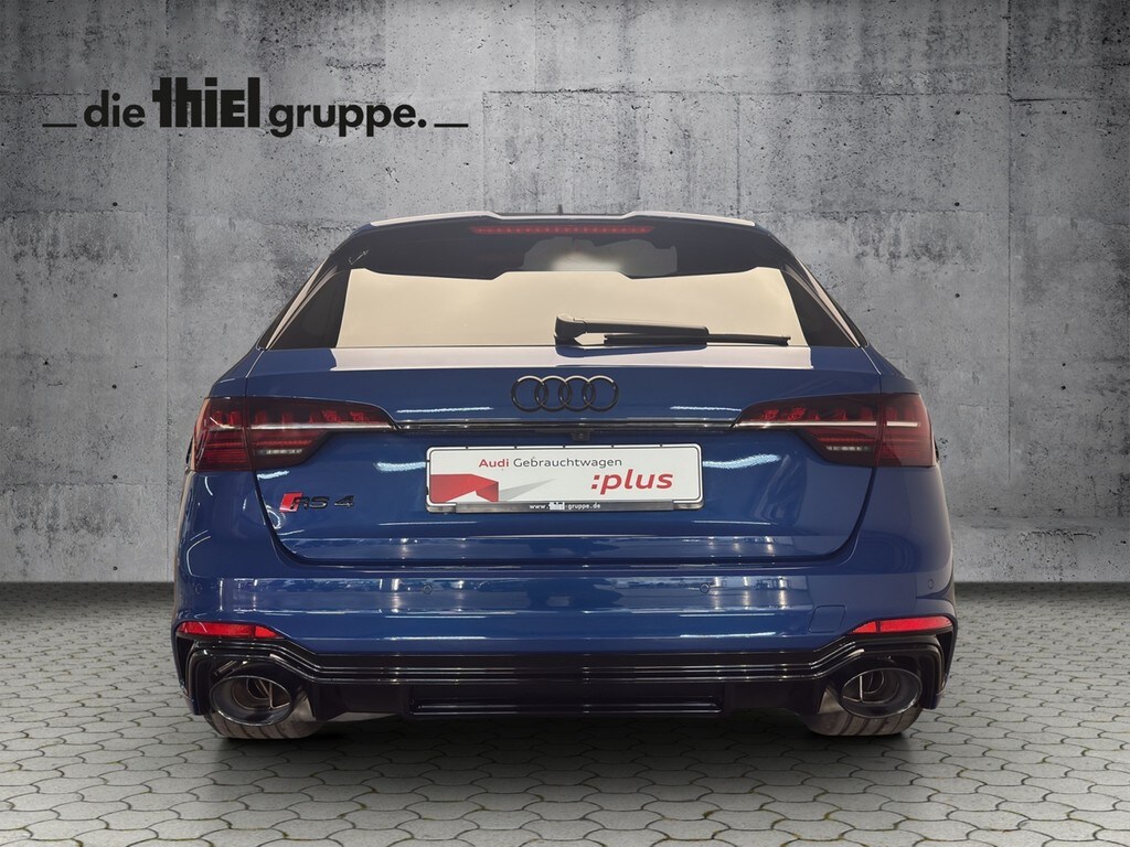 Image about Audi RS 4 Avant TFSI quattro tiptronic