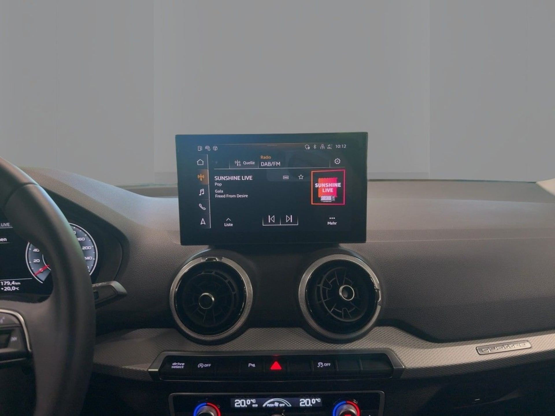 Audi Q2 S line
