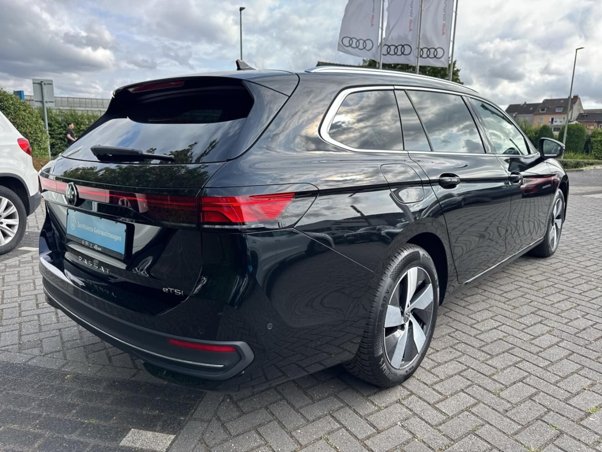 Volkswagen Passat Business