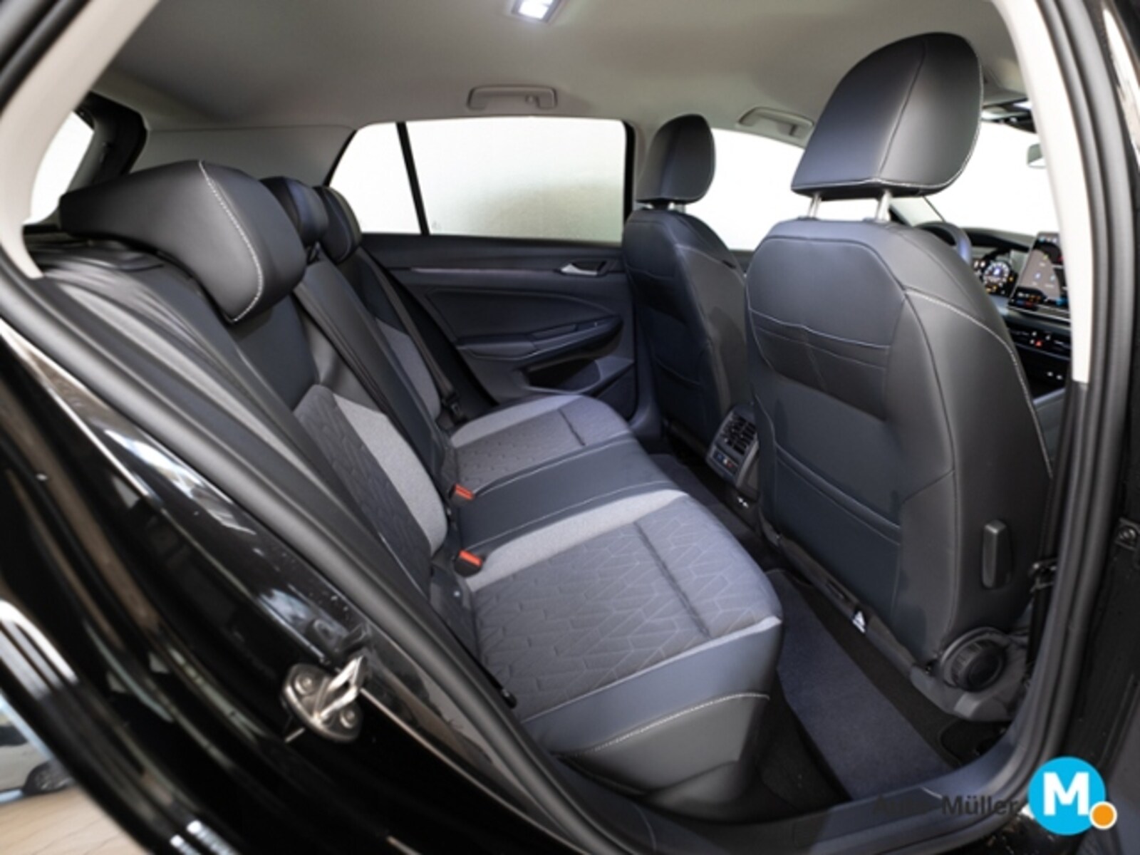 Volkswagen Golf – Bild 12