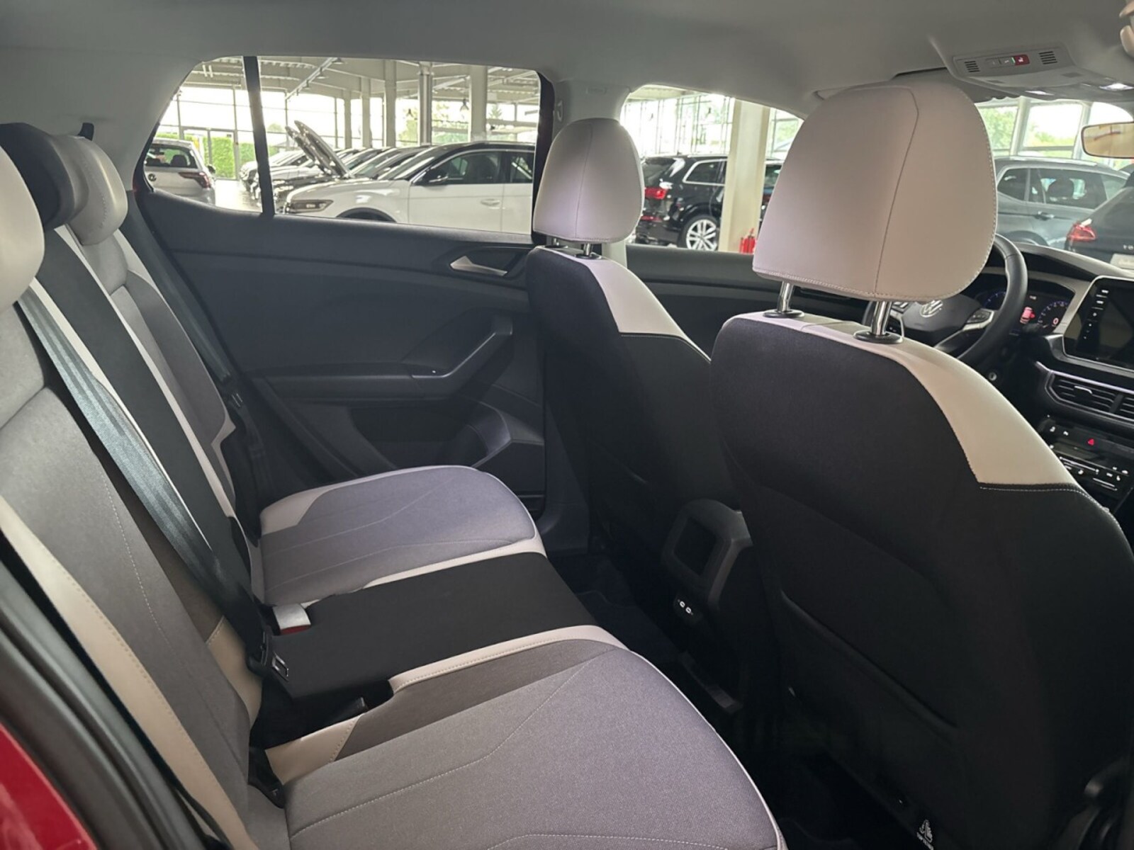 Volkswagen T-Cross – Bild 6