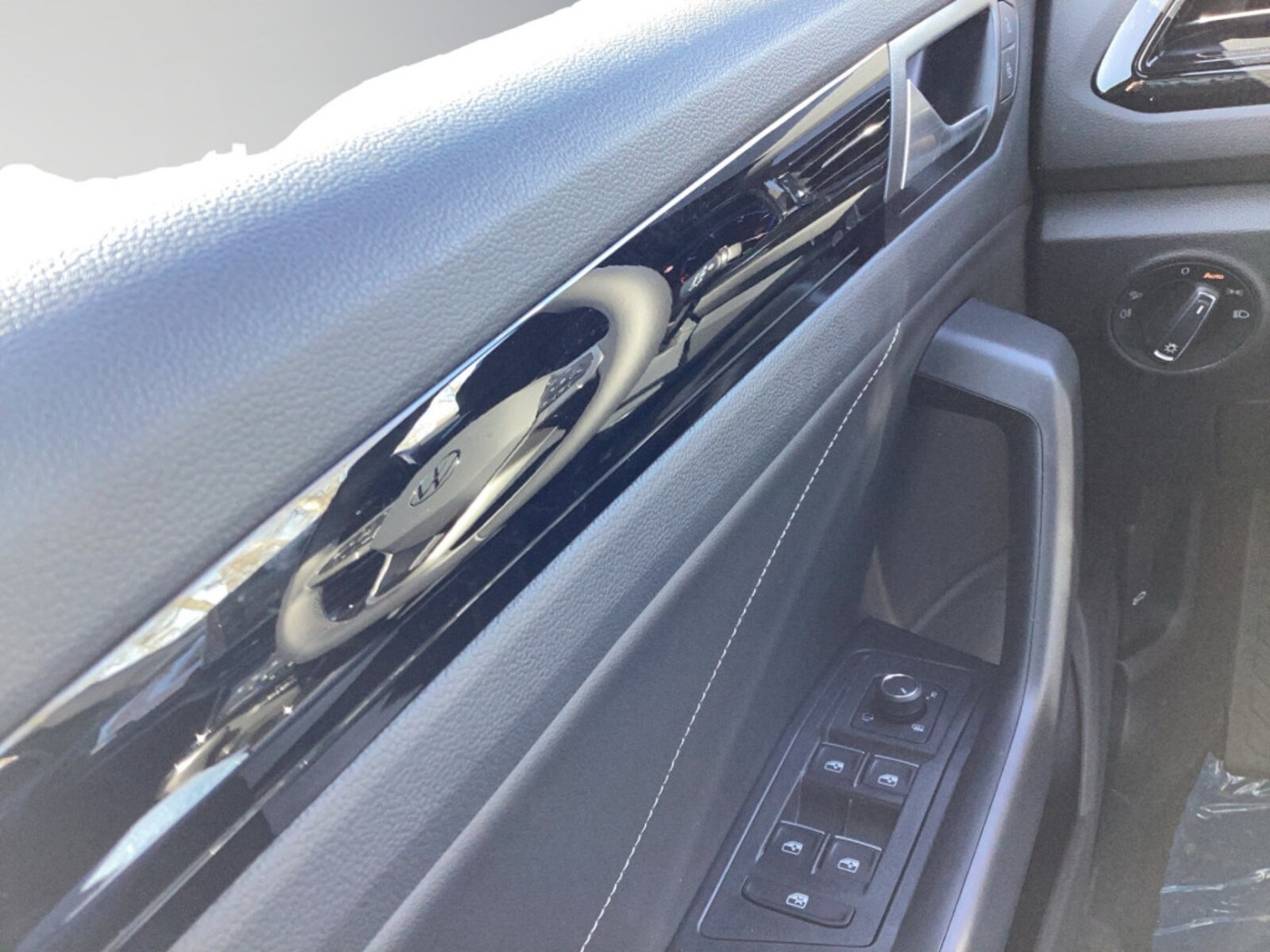 Volkswagen T-Roc – Bild 13