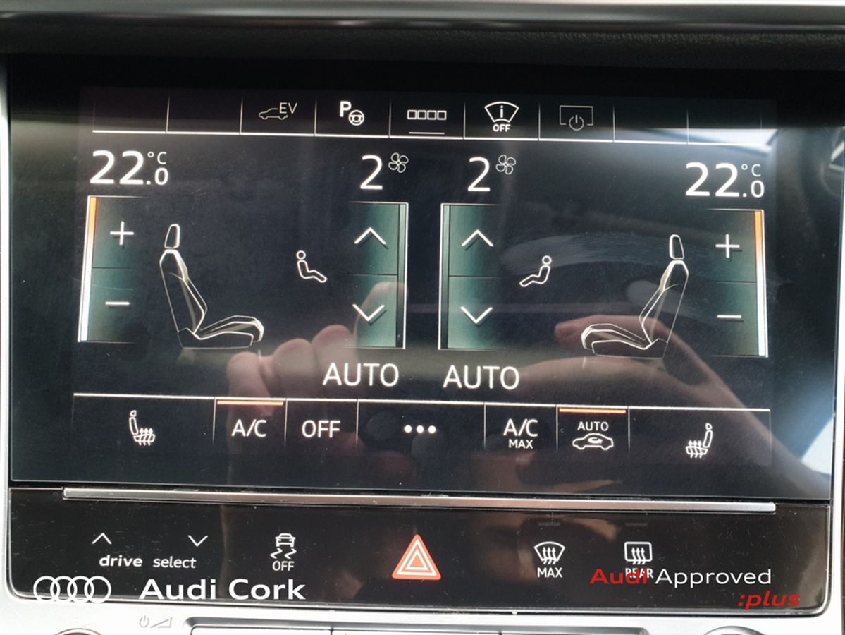 Image about Audi A8 TFSI e Luxury 60 TFSI e quattro 462 PS tiptronic
