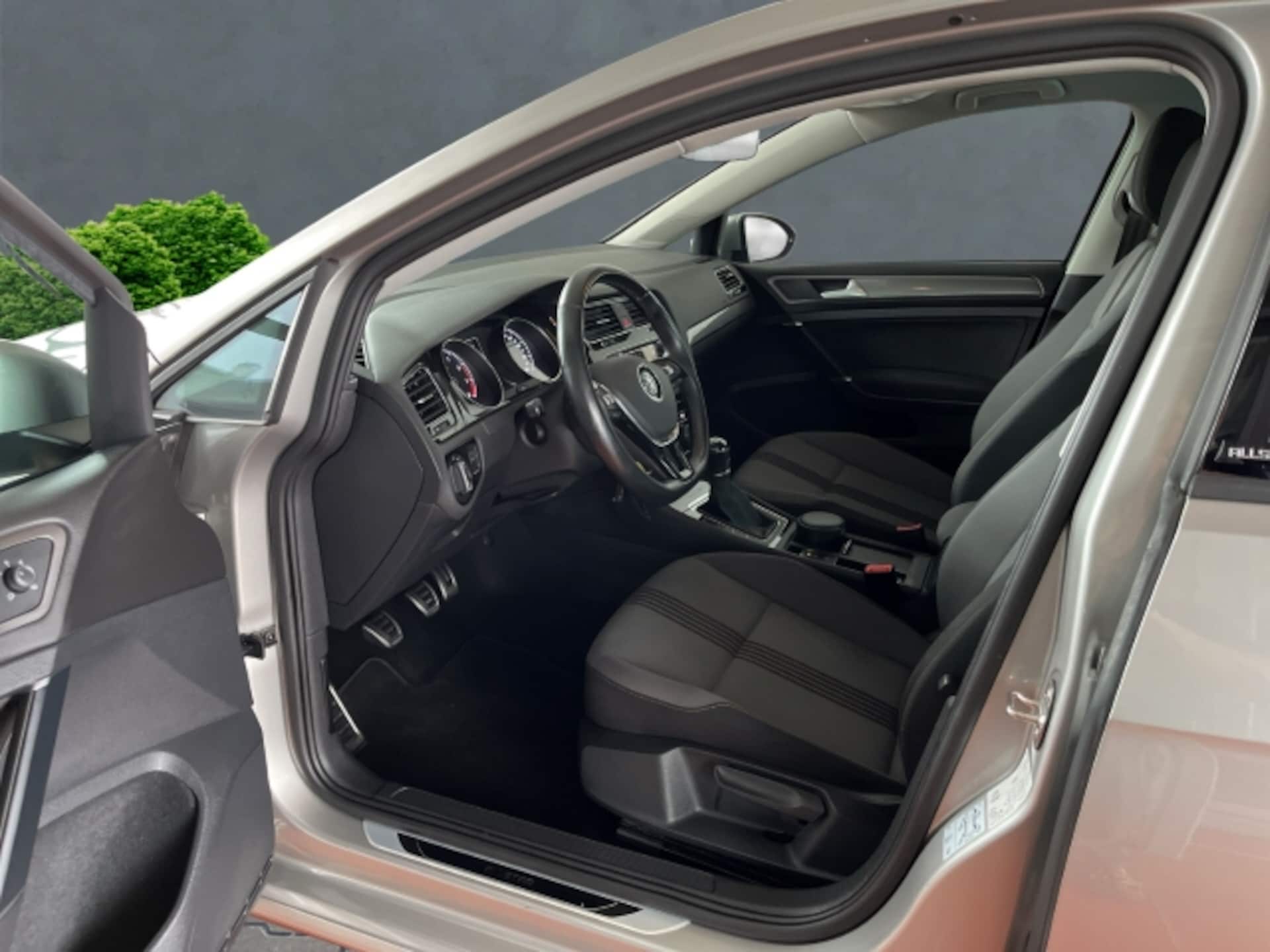 Volkswagen Golf Allstar