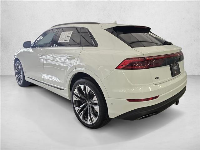 2025 Audi Q8 Premium - Photo 5