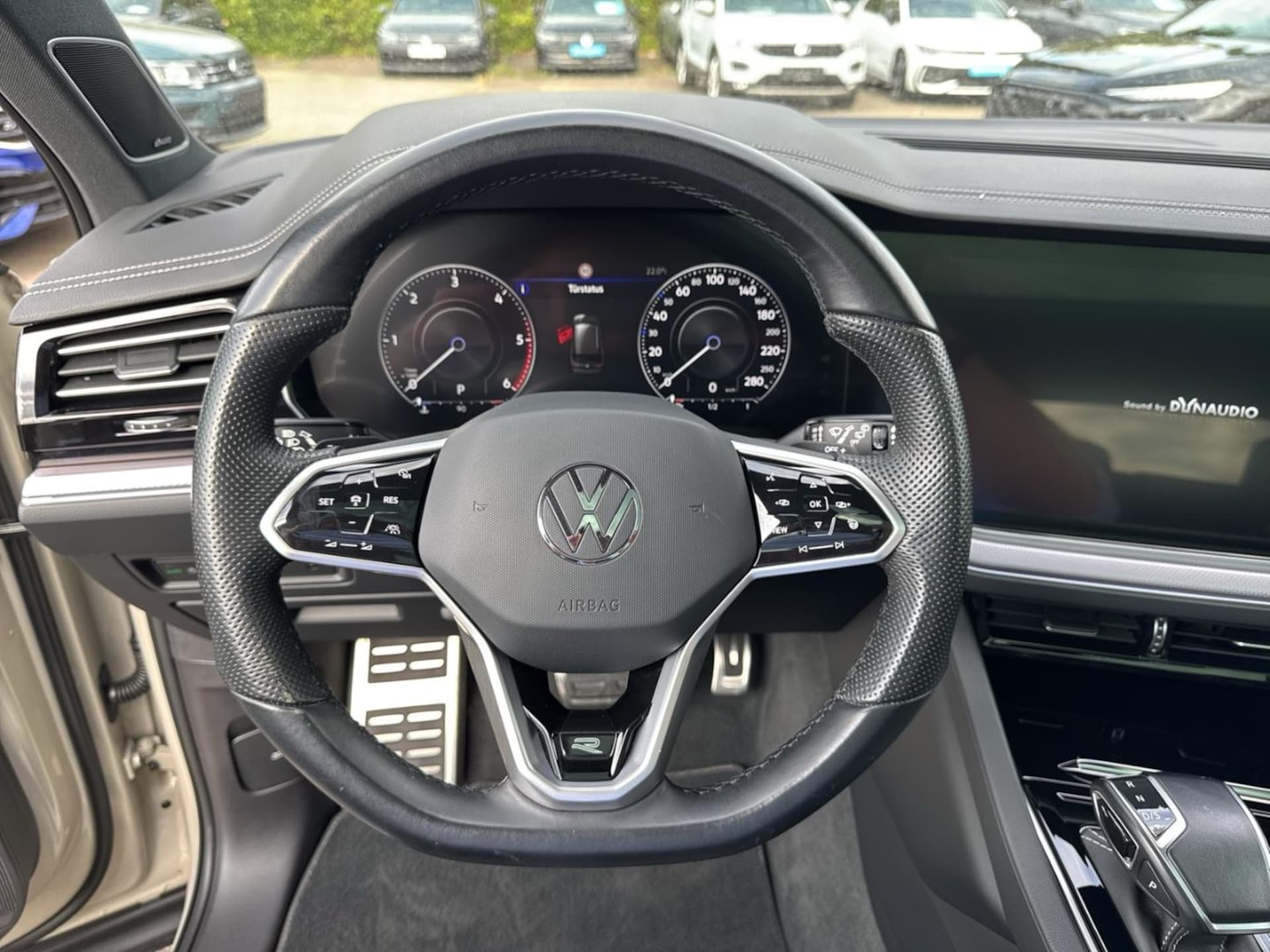 Volkswagen Touareg R-Line