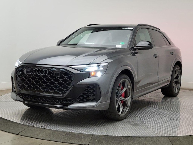 2026 Audi RS Q8 SUV performance