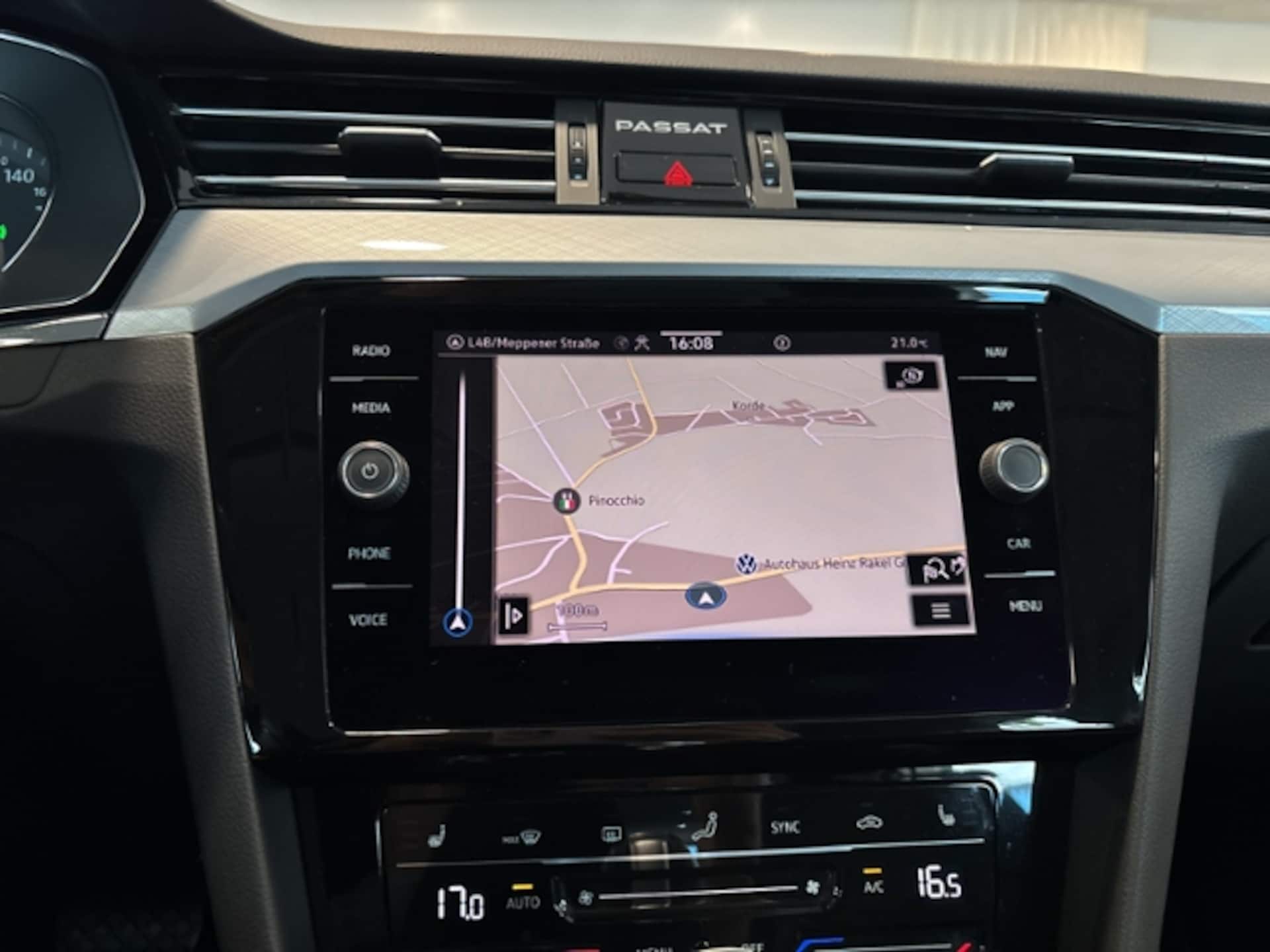 Volkswagen Passat Variant Business