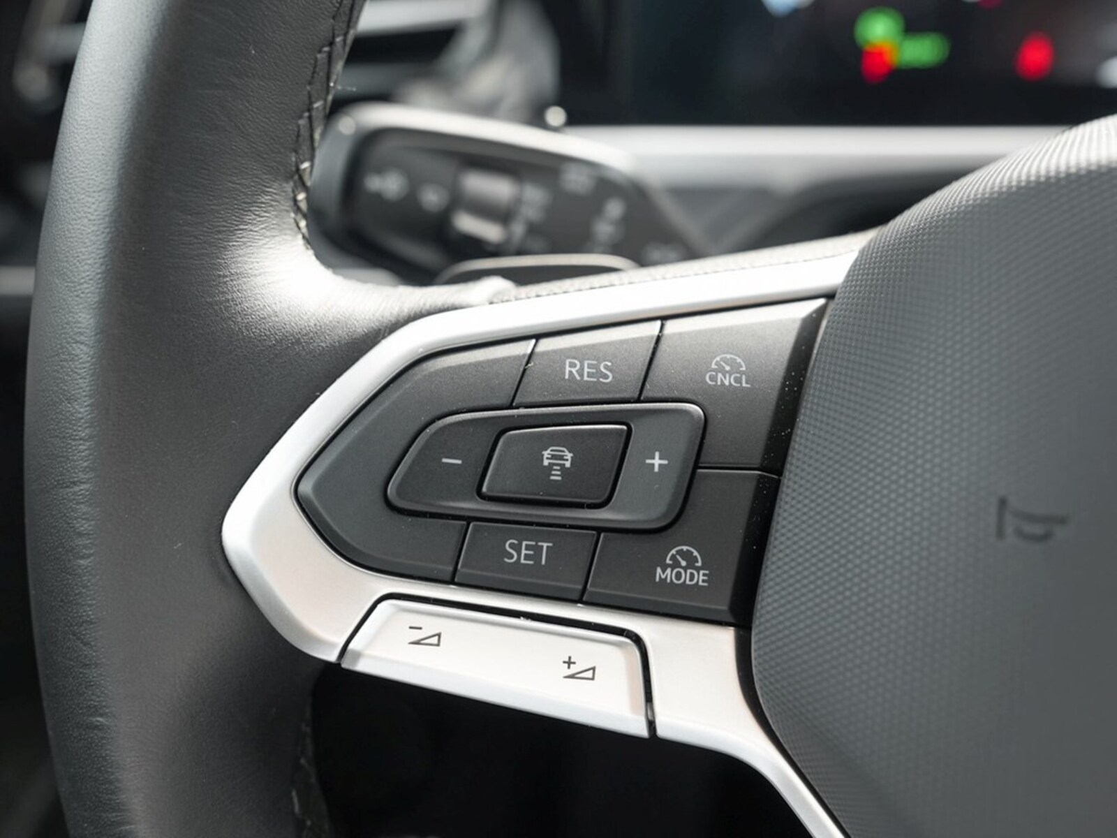 Volkswagen Passat – Bild 16