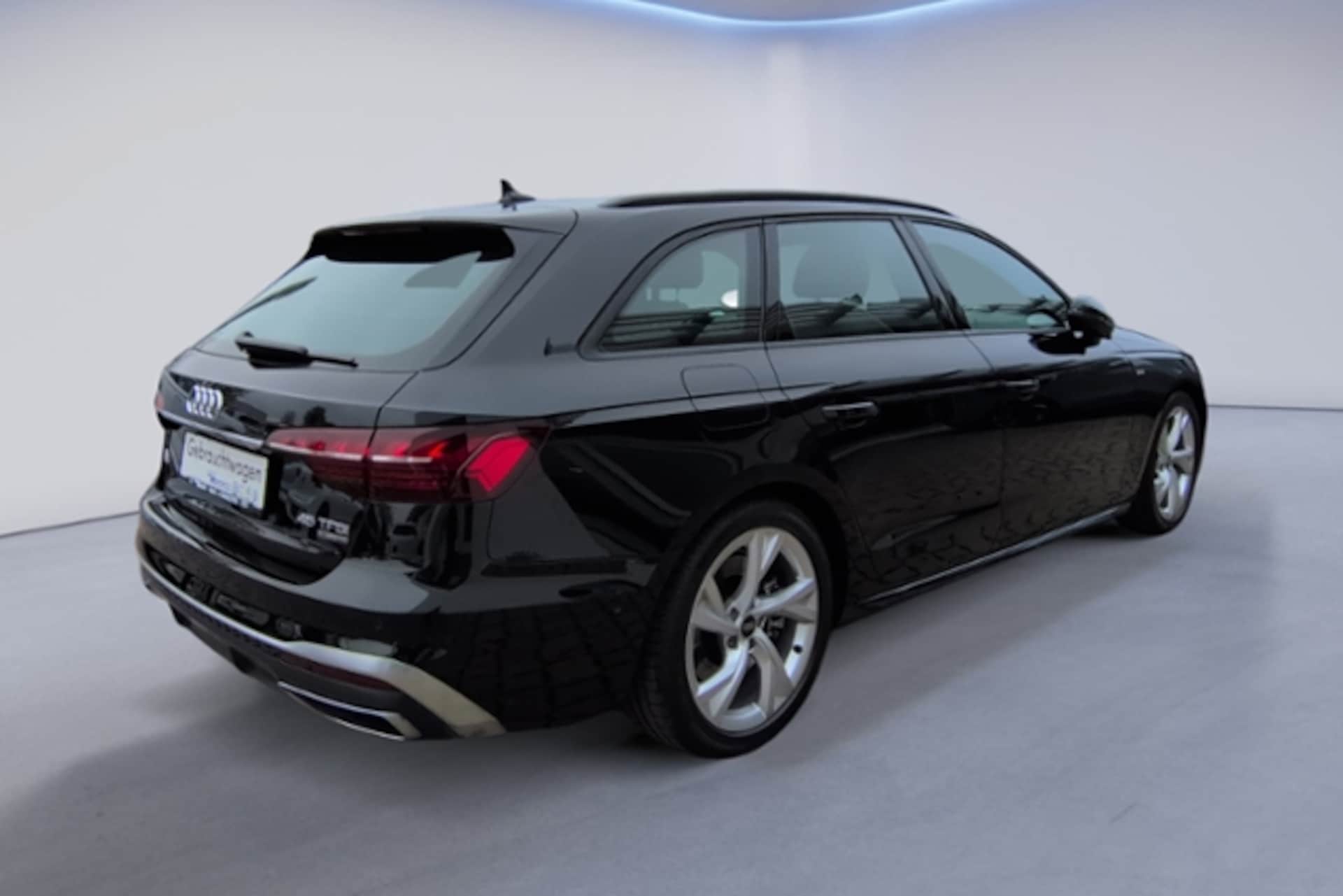 Audi A4 Avant S line
