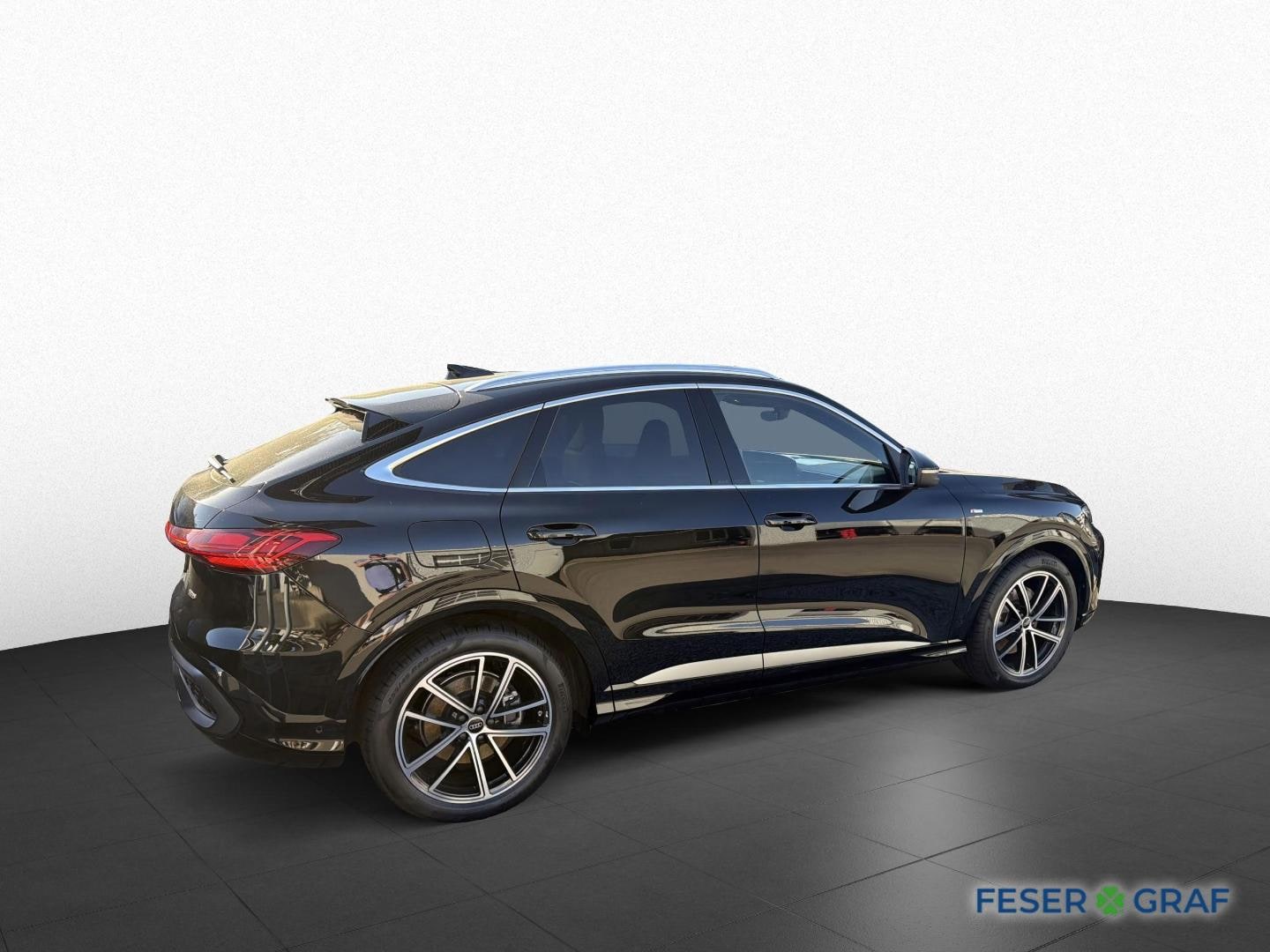 Bild über Audi Q5 Sportback TDI quattro 150 kW S tronic - für weitere Informationen kontaktieren Sie den Audi Partner