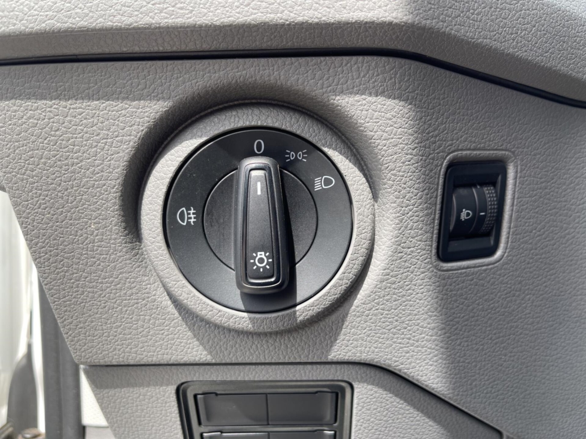 Volkswagen Crafter Kasten langer Radstand