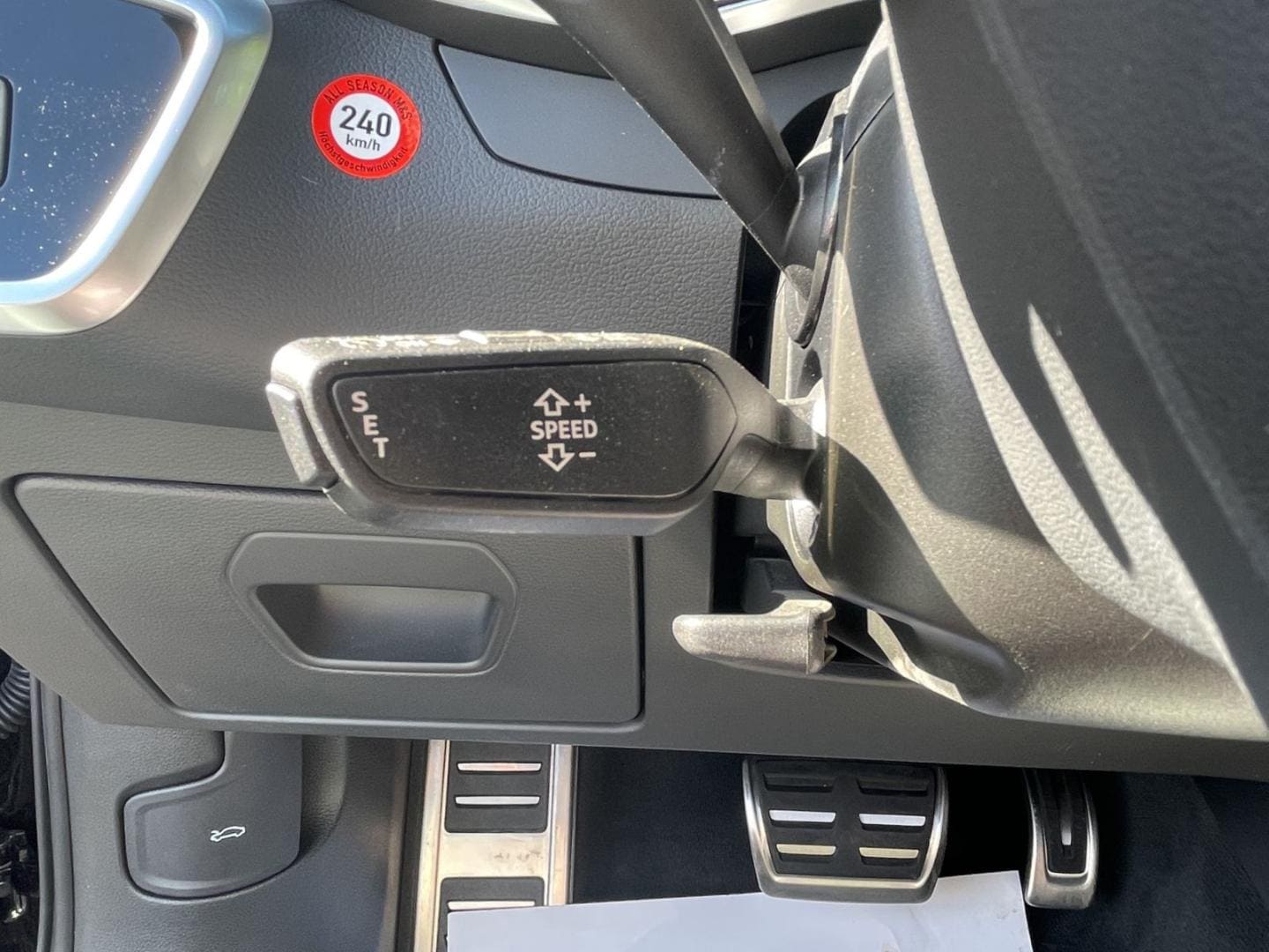 Bild über Audi S6 Avant TDI quattro tiptronic - für weitere Informationen kontaktieren Sie den Audi Partner