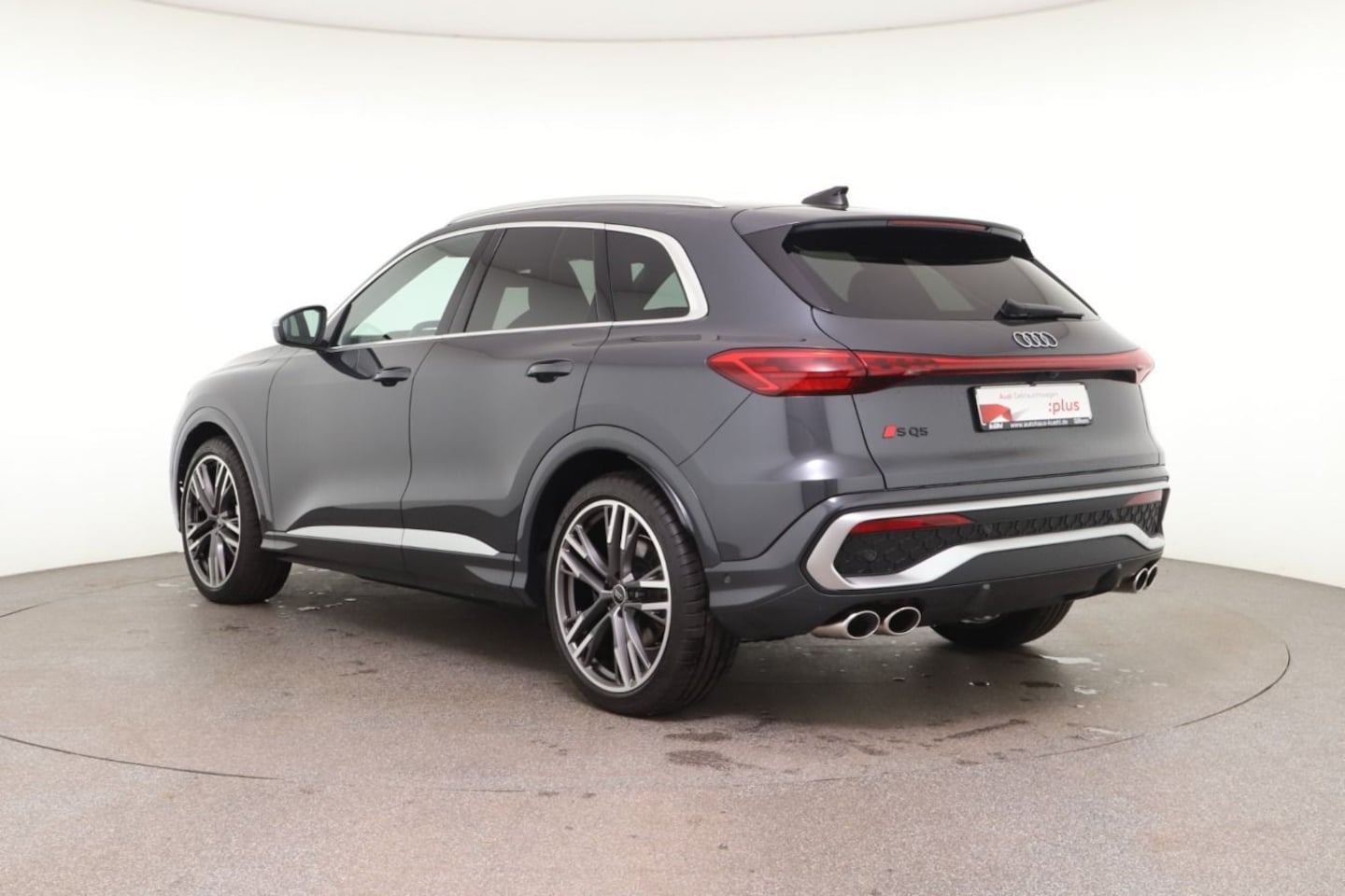 Bild über Audi SQ5 SUV TFSI 270 kW S tronic - für weitere Informationen kontaktieren Sie den Audi Partner