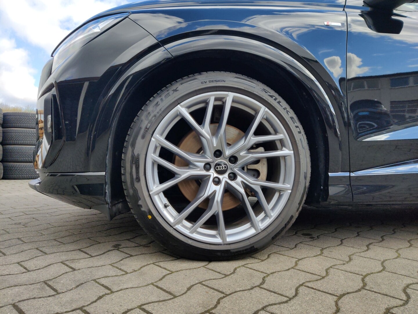 Image about Audi Q4 Sportback e-tron 50 e-tron quattro