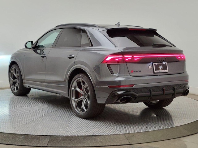 2026 Audi RS Q8 SUV performance