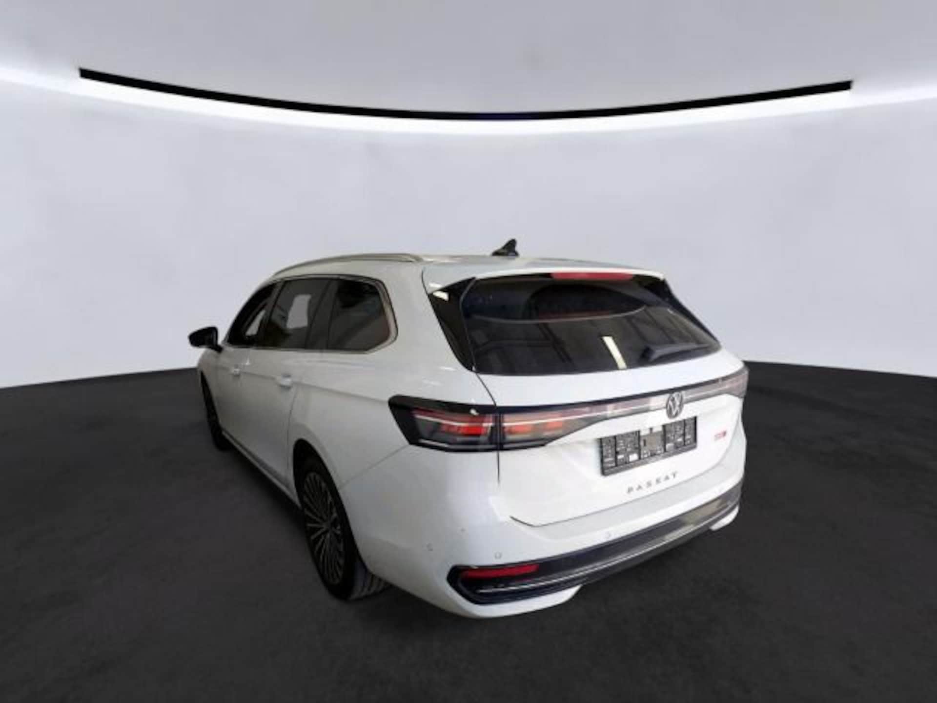Volkswagen Passat Elegance