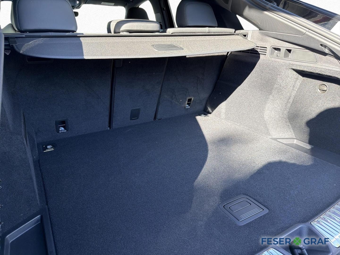 Bild über Audi Q5 Sportback TDI quattro 150 kW S tronic - für weitere Informationen kontaktieren Sie den Audi Partner