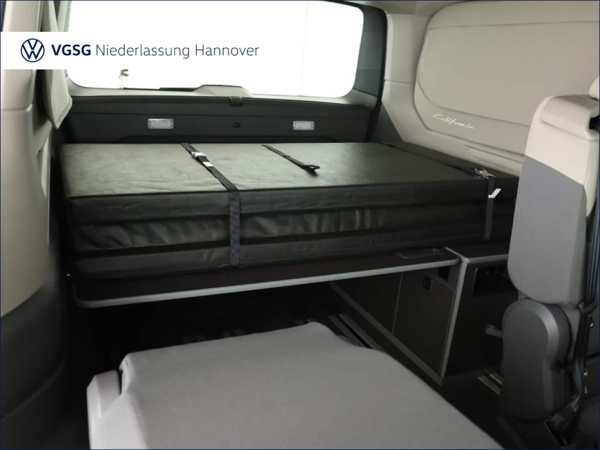Volkswagen California Beach Camper