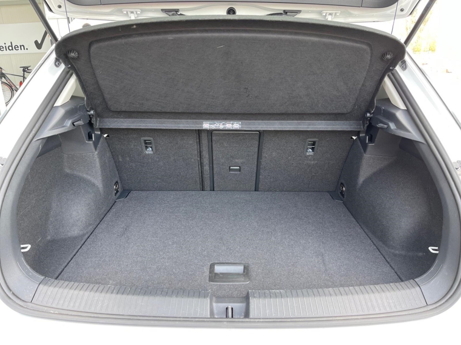 Volkswagen T-Roc Active
