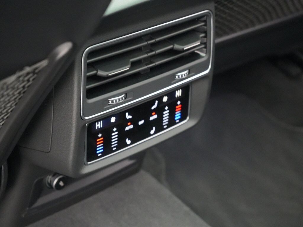 Image about Audi SQ8 competition plus TFSI quattro tiptronic