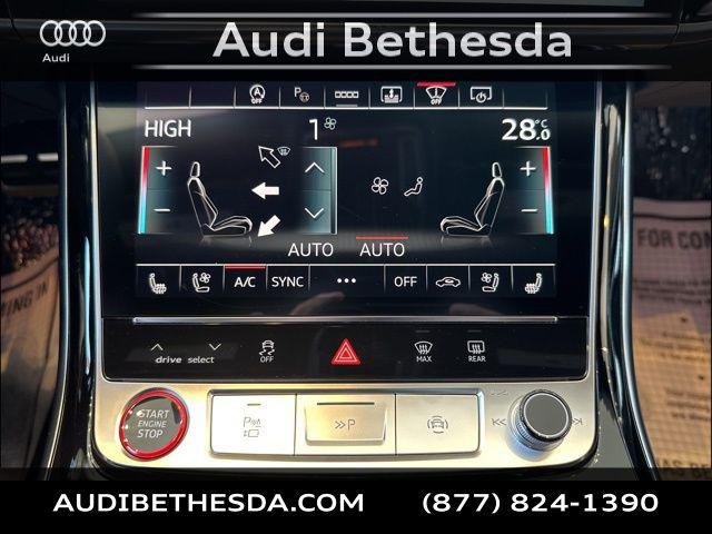 2025 Audi S8 Base - Photo 15