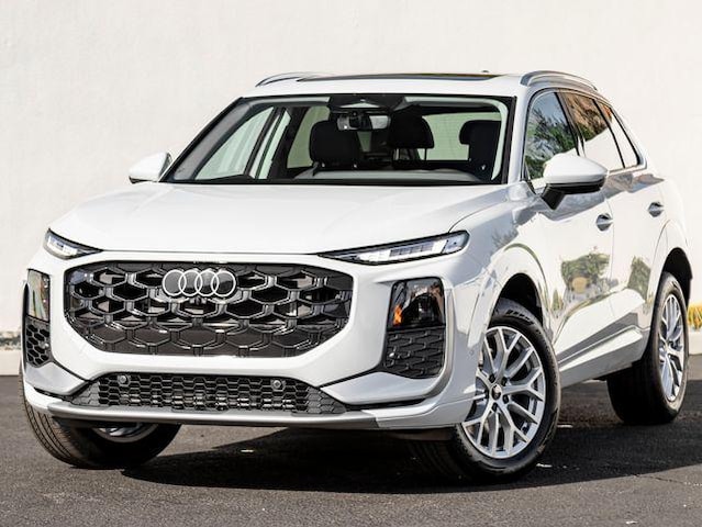 Image de {{modelName}} 2026 Audi Q3 SUV