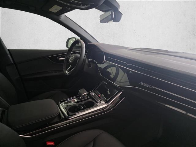 2025 Audi Q8 Premium - Photo 9