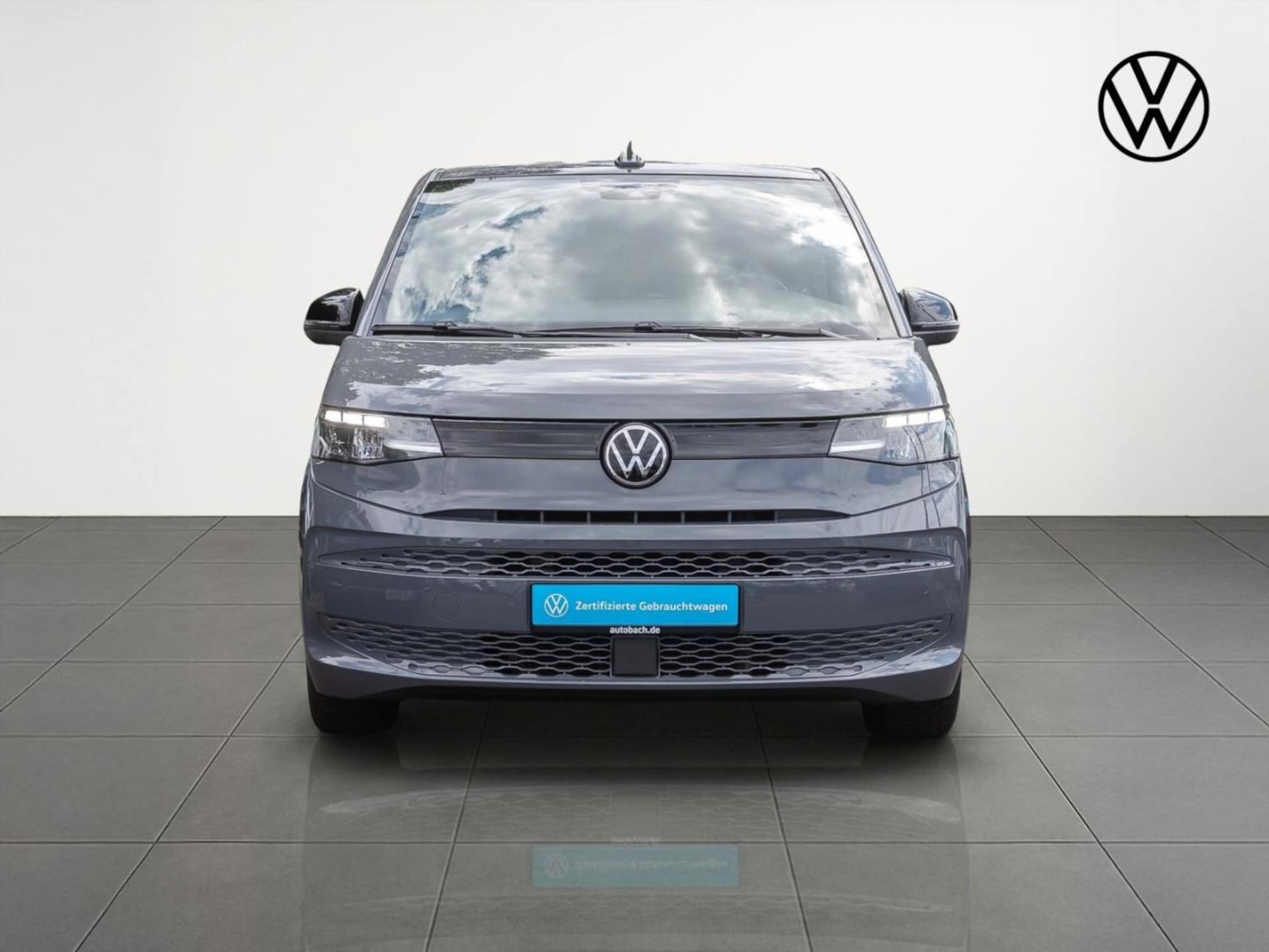 Volkswagen Multivan Basis-Modell