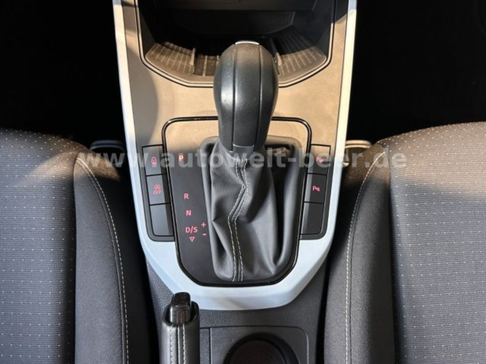 SEAT Arona – Bild 14