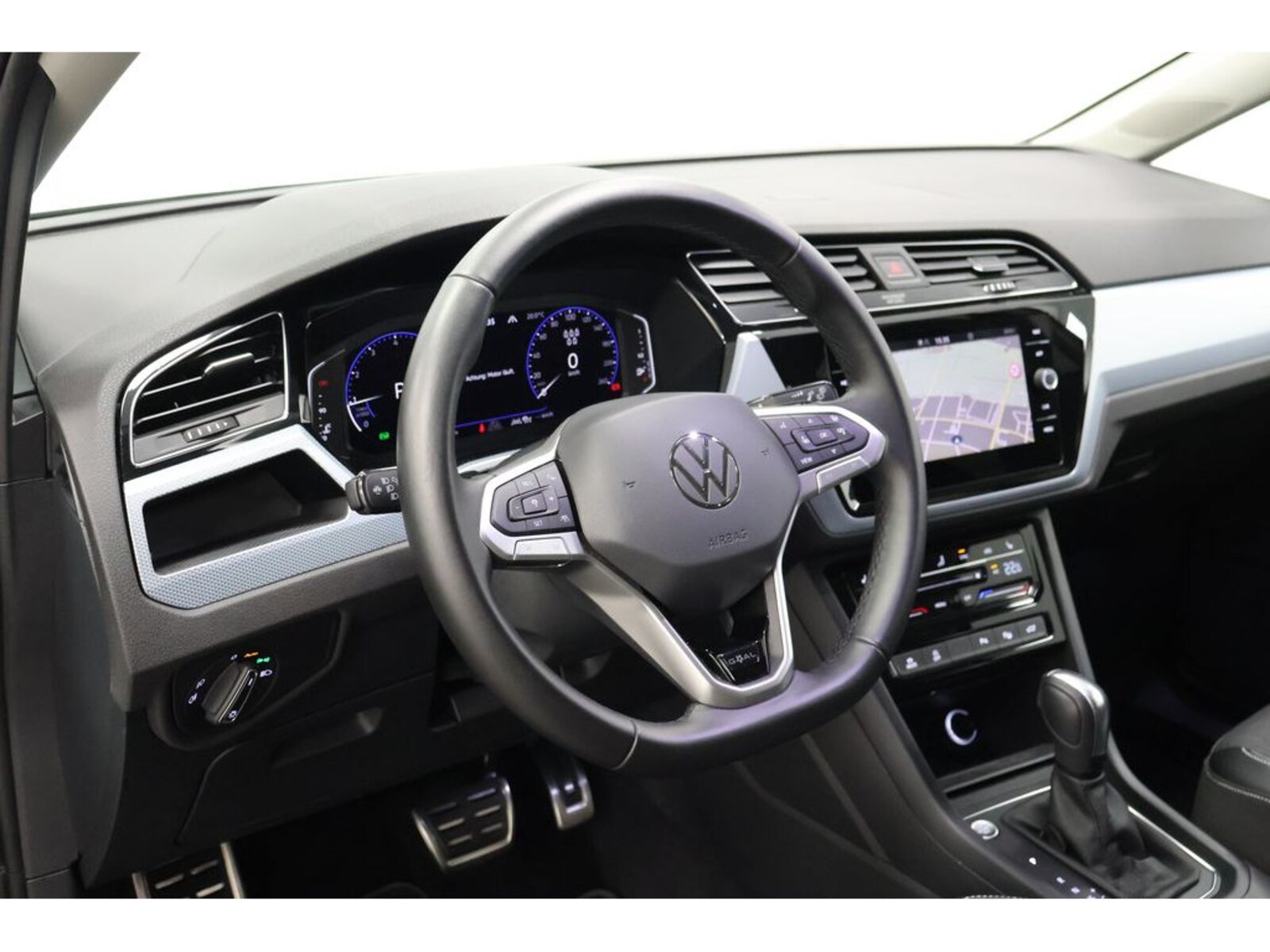 Volkswagen Touran – Bild 17
