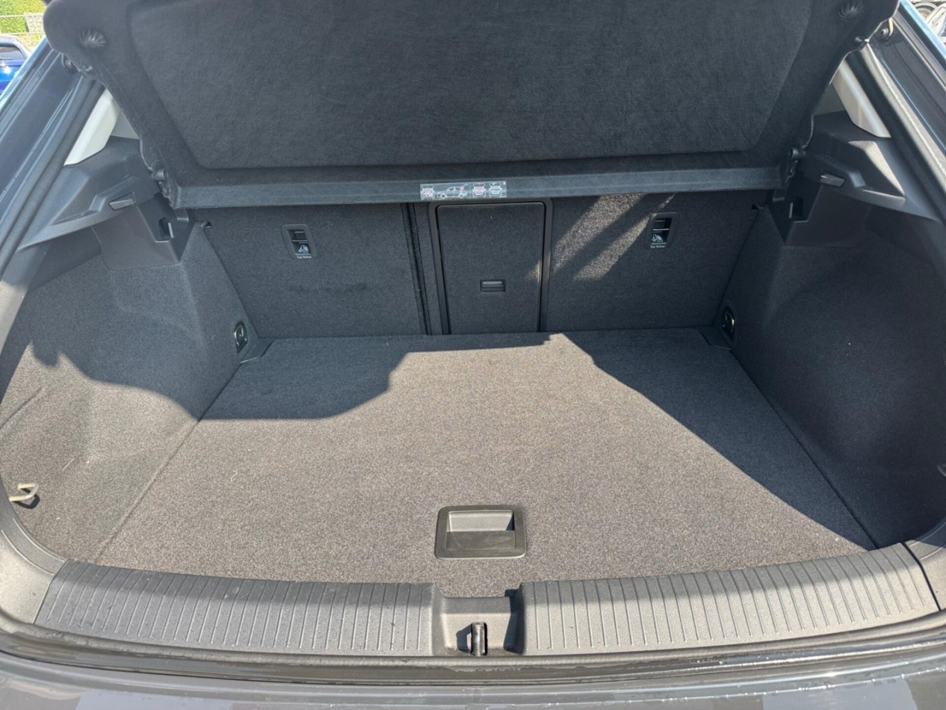 Volkswagen T-Roc United