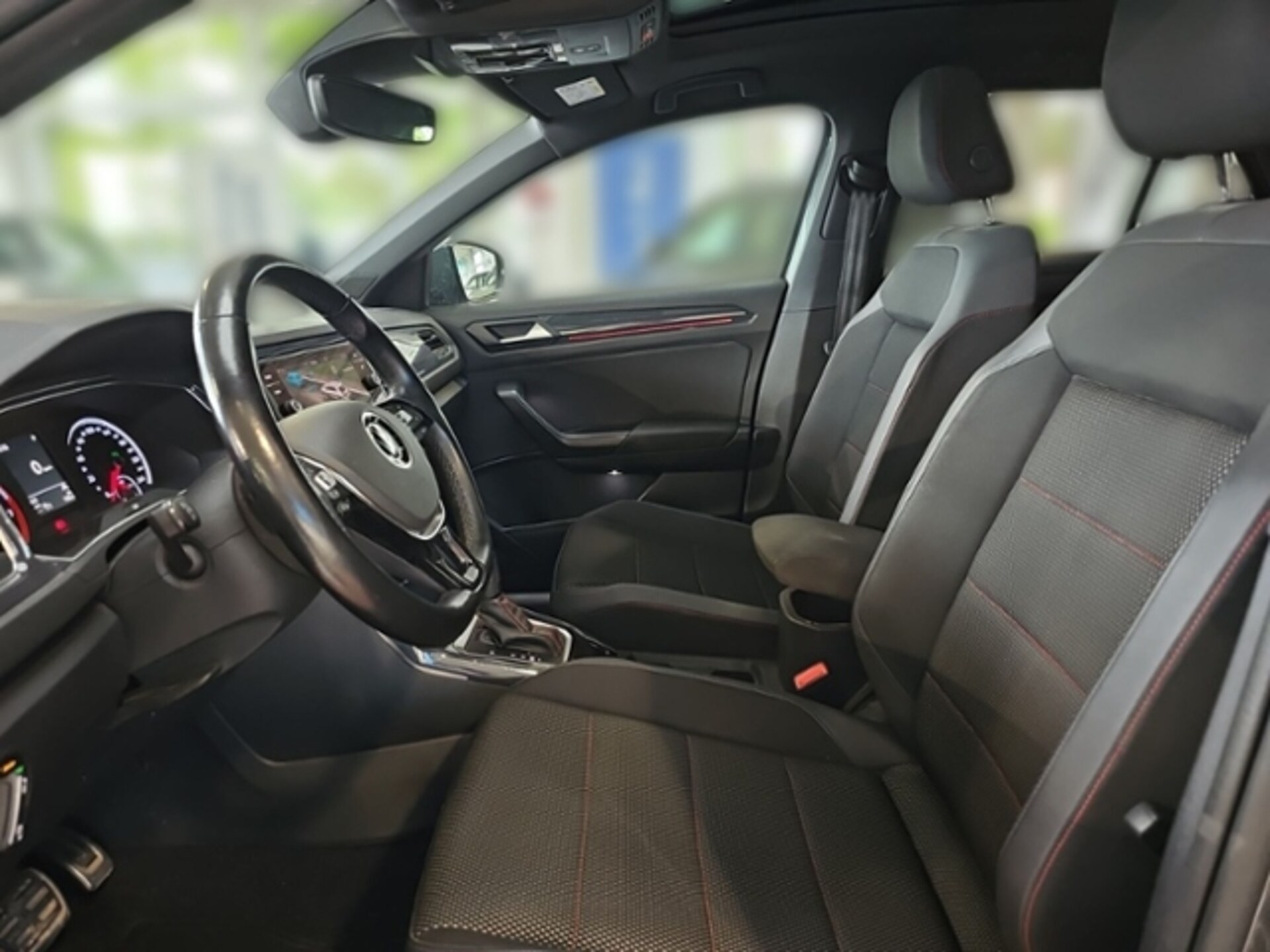 Volkswagen T-Roc Sport