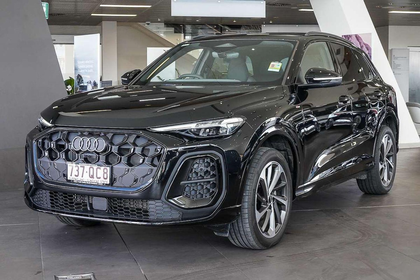 Image about Audi Q5 SUV TFSI quattro 200 kW sport